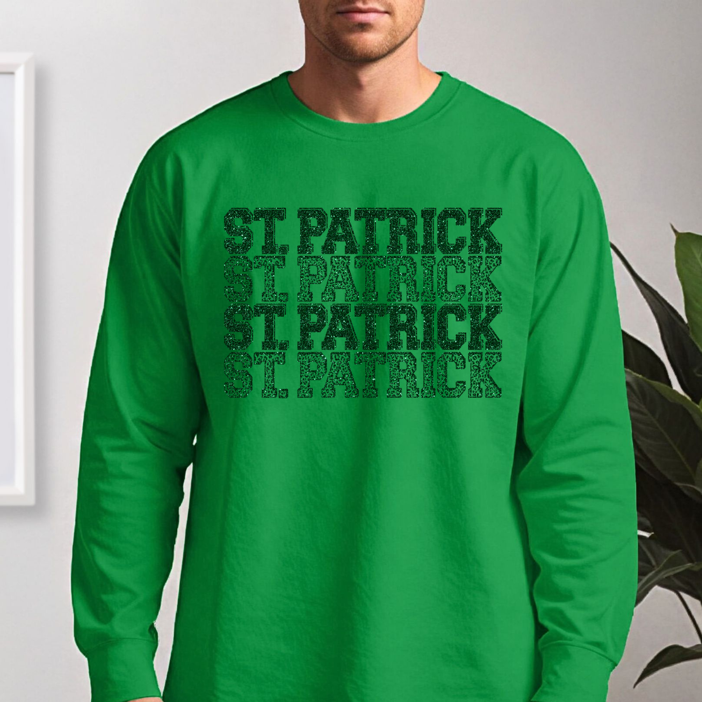 St Patrick's - Crewneck - Staff