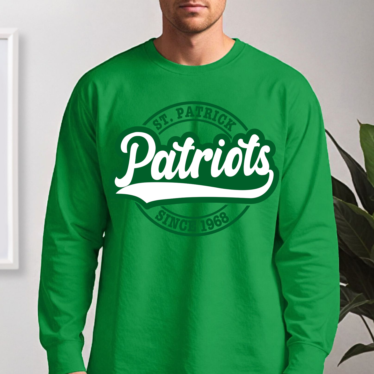 St Patrick's - Crewneck - Staff