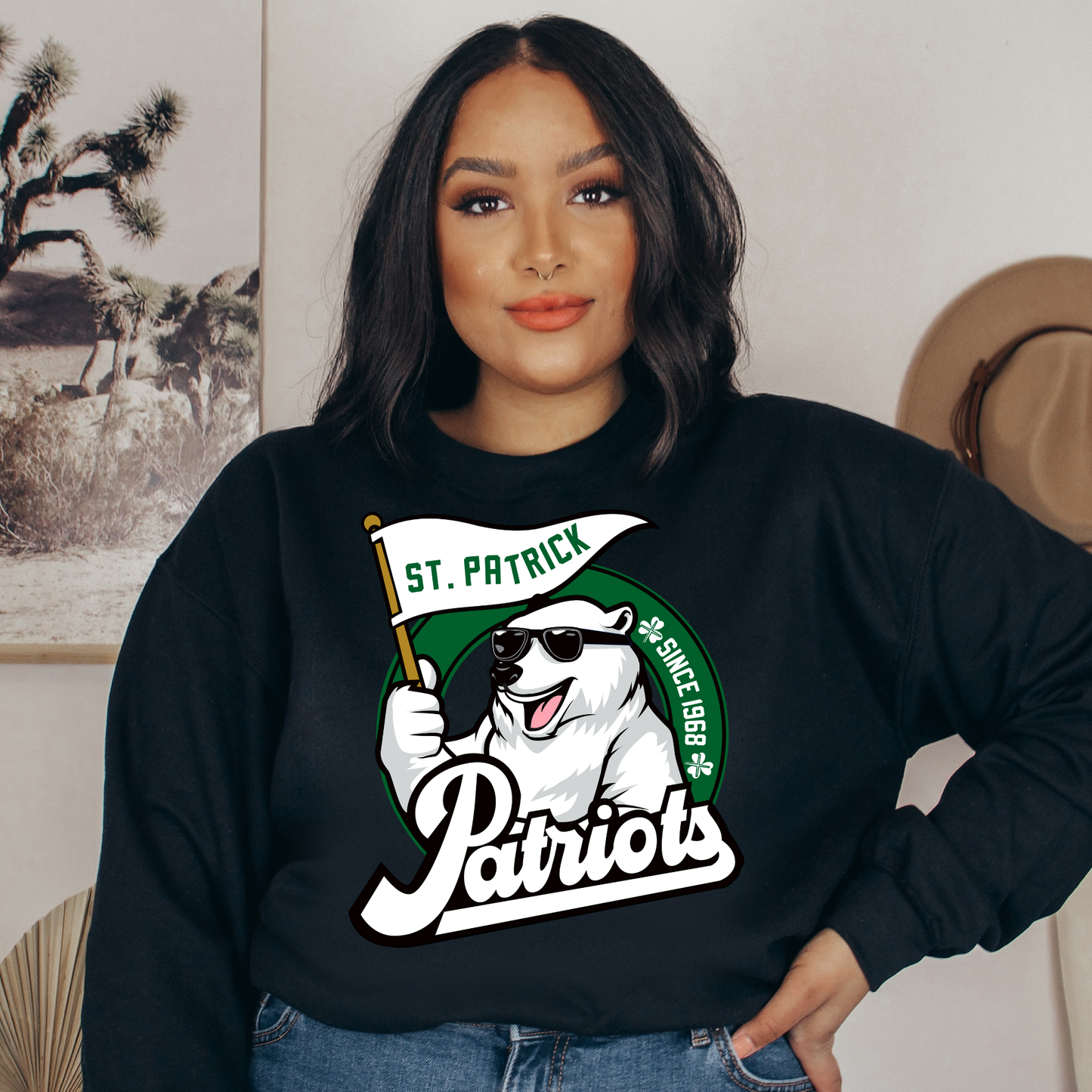 St Patrick's - Crewneck - Staff